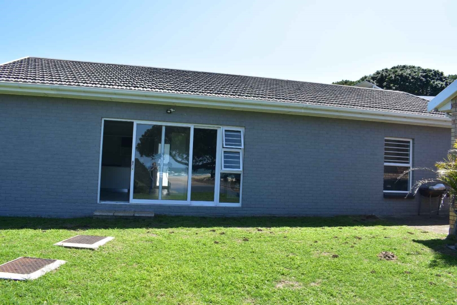 5 Bedroom Property for Sale in Kidds Beach Eastern Cape